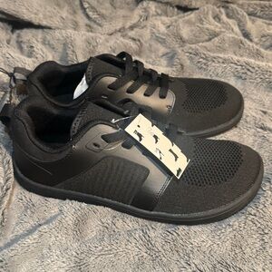 Black Women's Athletic Shoes